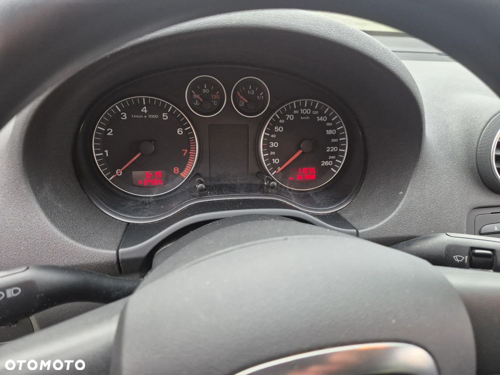 Audi A3 Sportback - 15