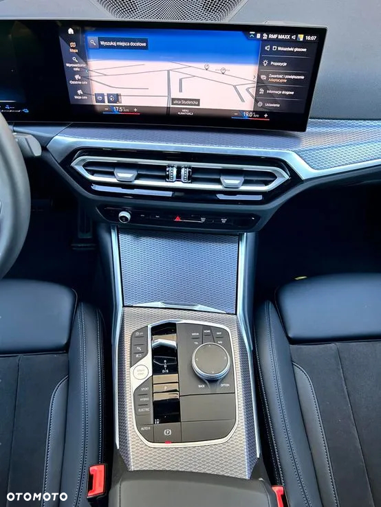 BMW Seria 3 330e PHEV xDrive M Sport - 28