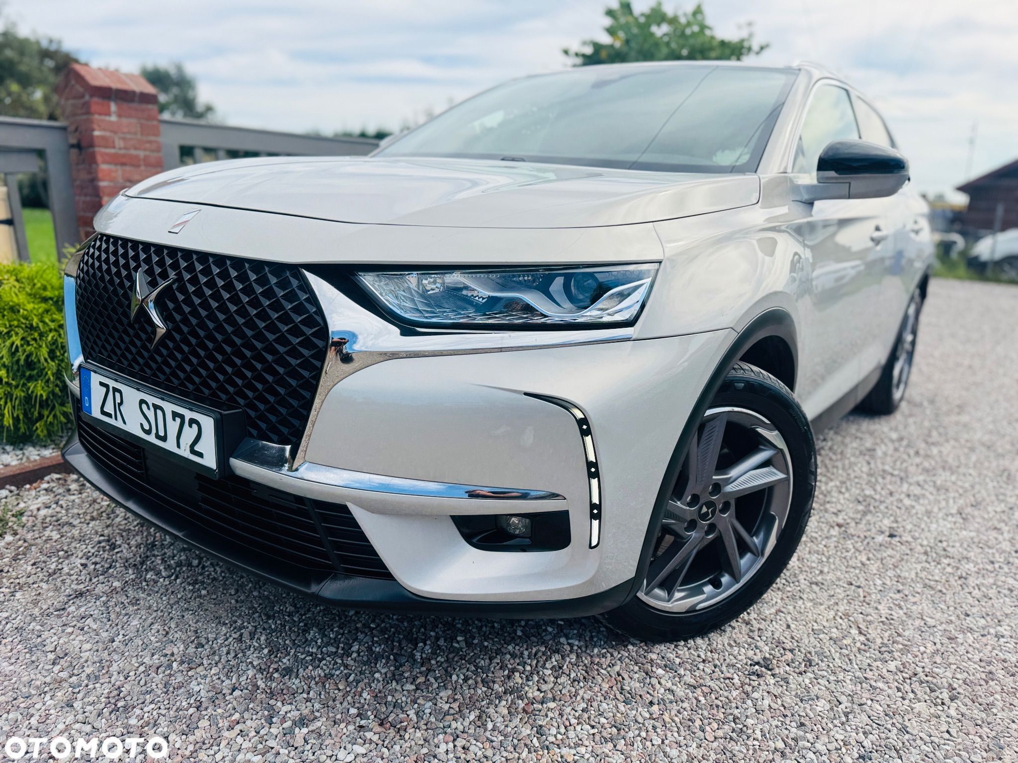 DS Automobiles DS 7 Crossback 1.6 E-Tense Bastille + - 1