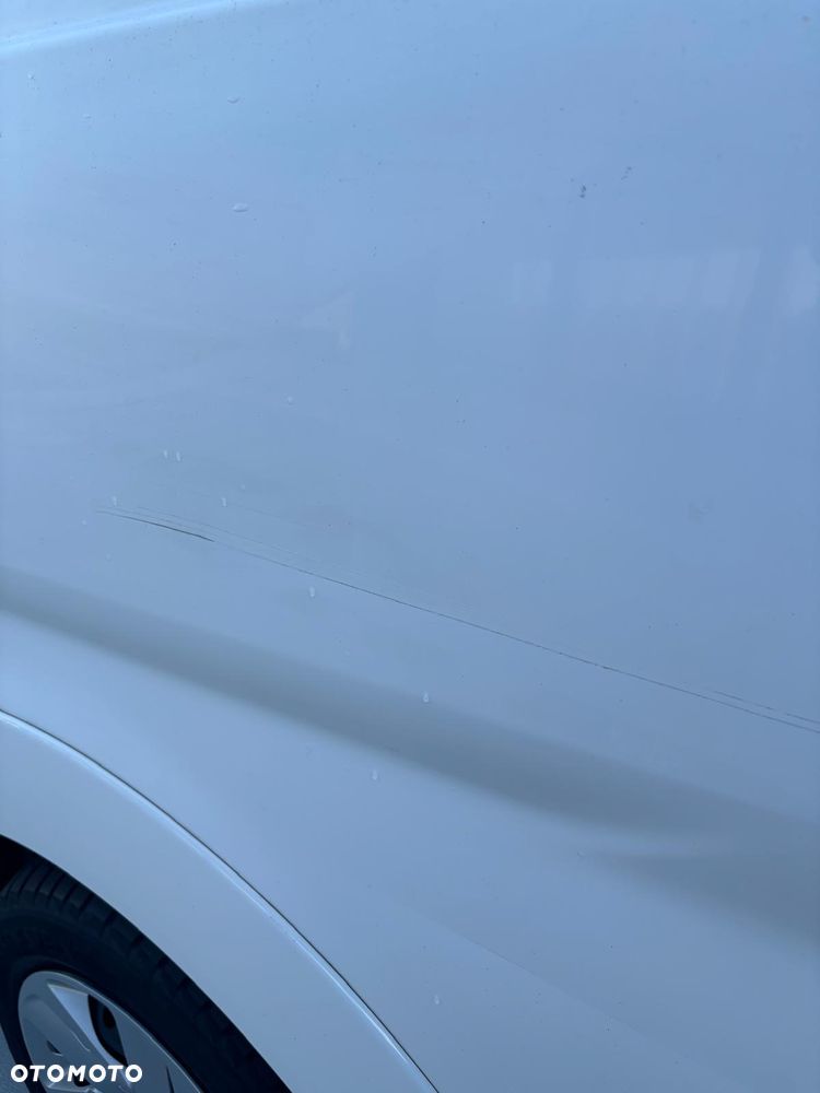 Nissan NV200 Evalia - 14