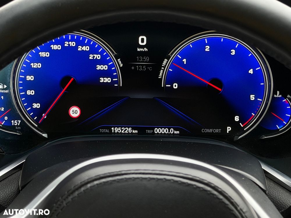 BMW Seria 7 740d xDrive - 23