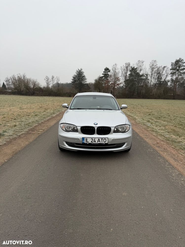 BMW Seria 1 120d DPF Aut. - 8