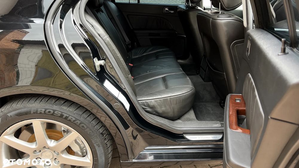 Cadillac STS 4.6 V8 Sport Luxury - 26