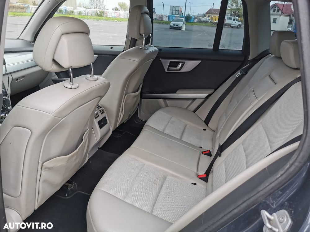 Mercedes-Benz GLK 220 CDI DPF 4Matic BlueEFFICIENCY 7G-TRONIC - 2