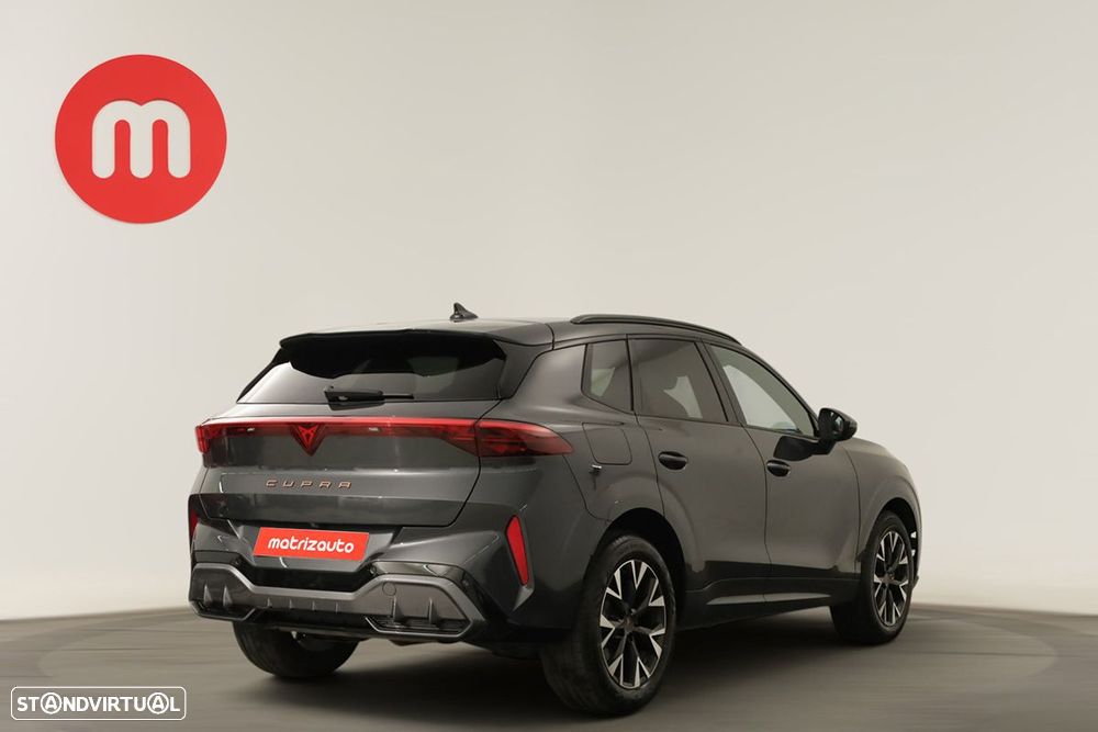 Cupra Terramar 1.5 e-Hybrid DSG - 4