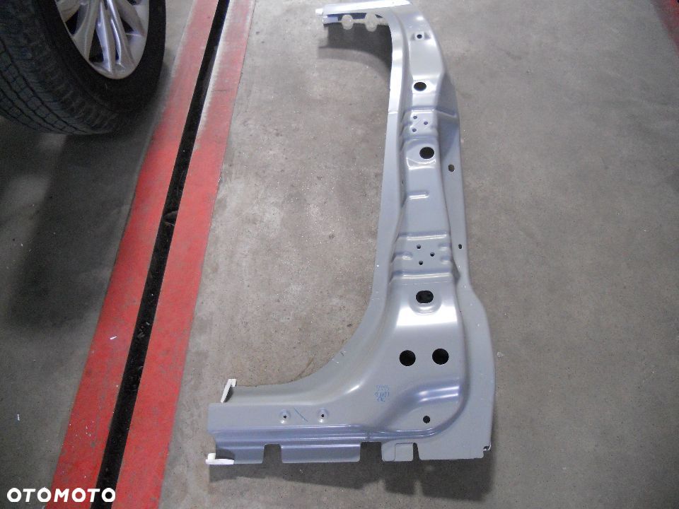 ISUZU D-max Gąbka wyciszająca w słupki - 2