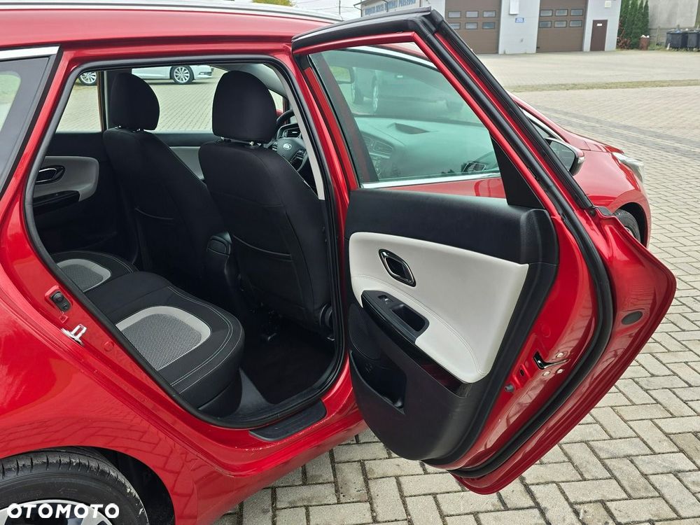 Kia Ceed - 20
