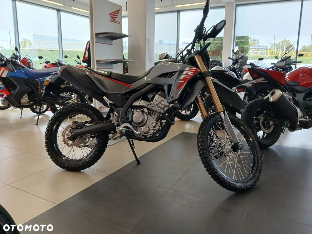 Honda CRF - 3