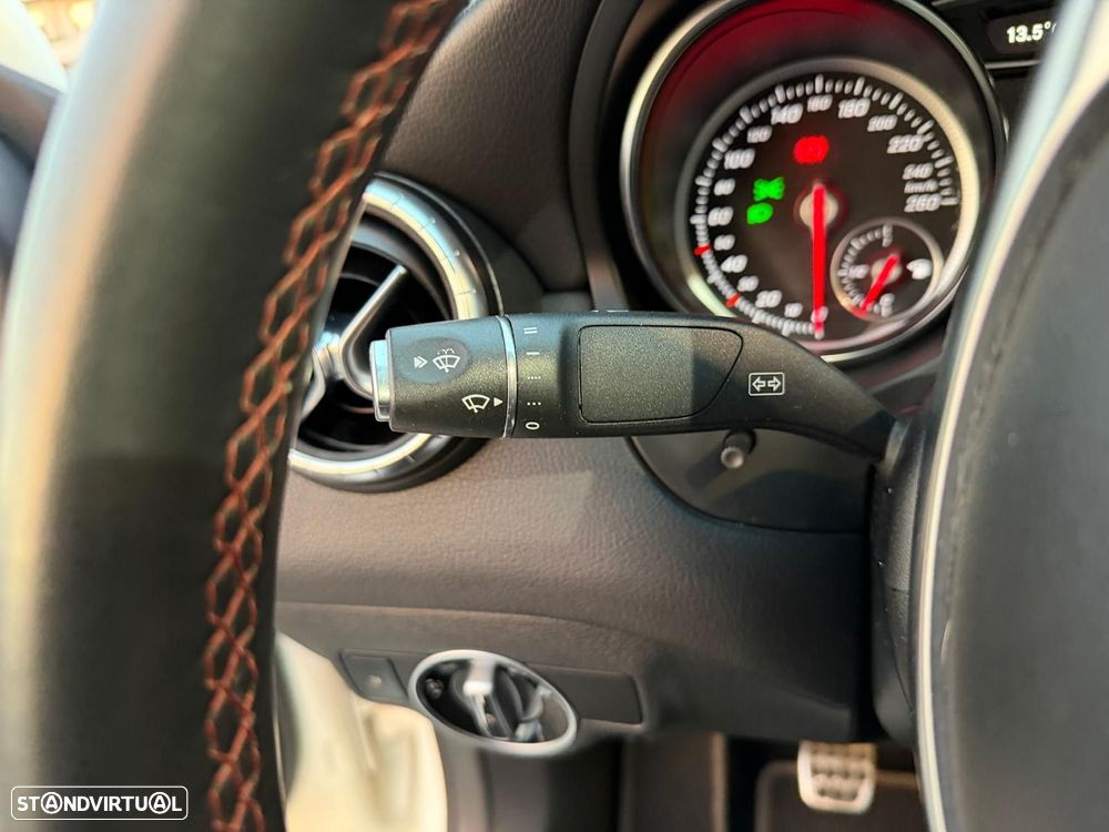 Mercedes-Benz CLA 180 d AMG Line - 20