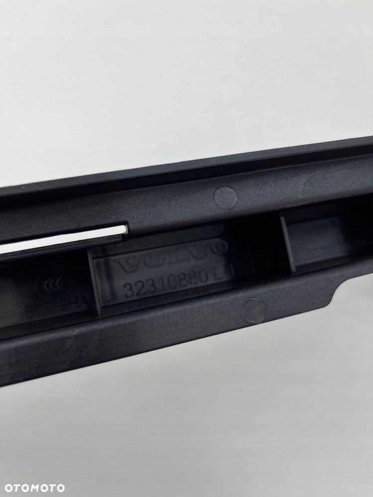 VOLVO XC40 XC40 OSŁONA OBUDOWA BAGAŻNIKA LEWA MOCOWANIE PÓŁKI 32310880 - 8