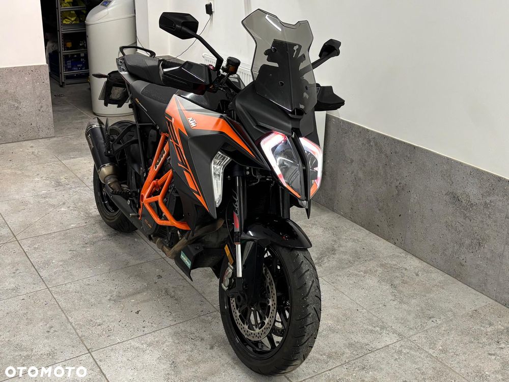 KTM Super Duke - 26