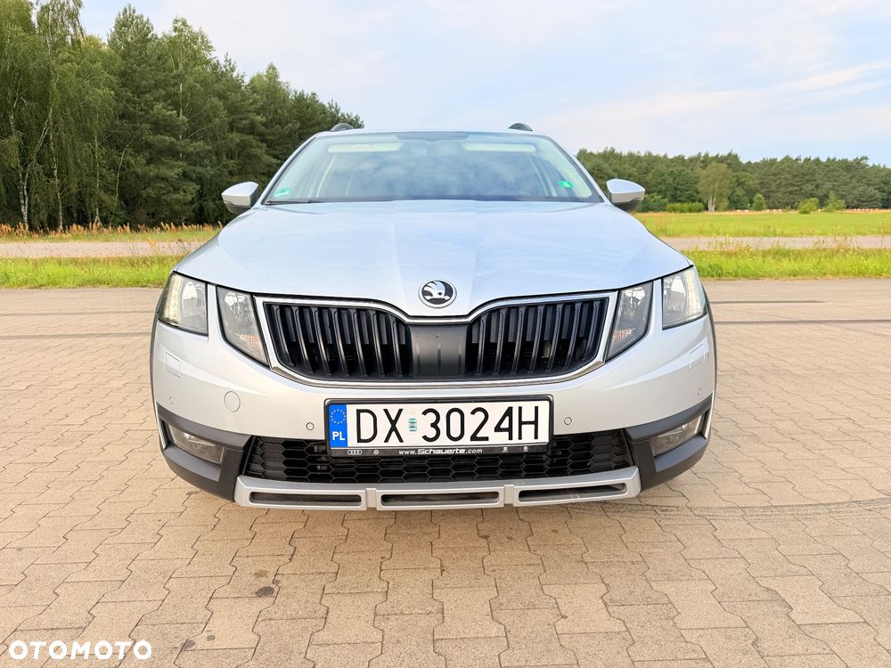 Skoda Octavia 2.0 TDI 4x4 DSG Scout - 10