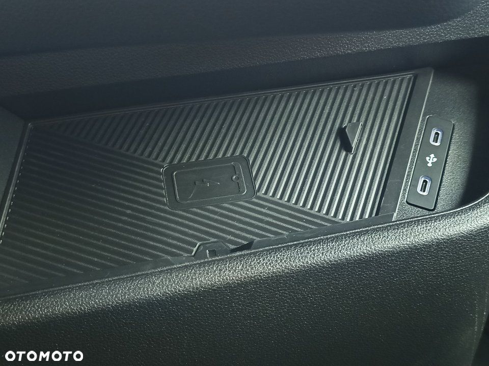 Nissan Interstar - 18