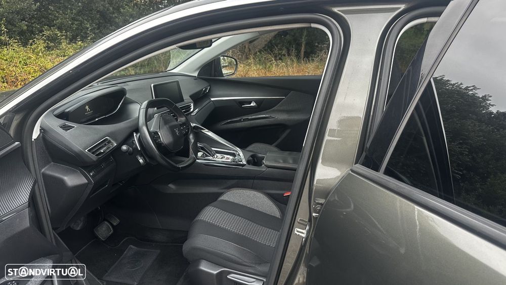Peugeot 3008 1.6 BlueHDi Allure EAT6 - 12