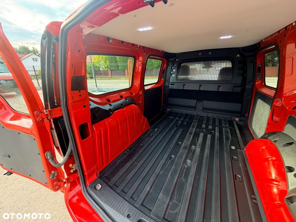 Volkswagen CADDY/2.0/4X4/ SPROWADZONY na/1 WŁ/FV23%/SERWISOWANY/VW/FORD/OPEL/CITROEN - 20
