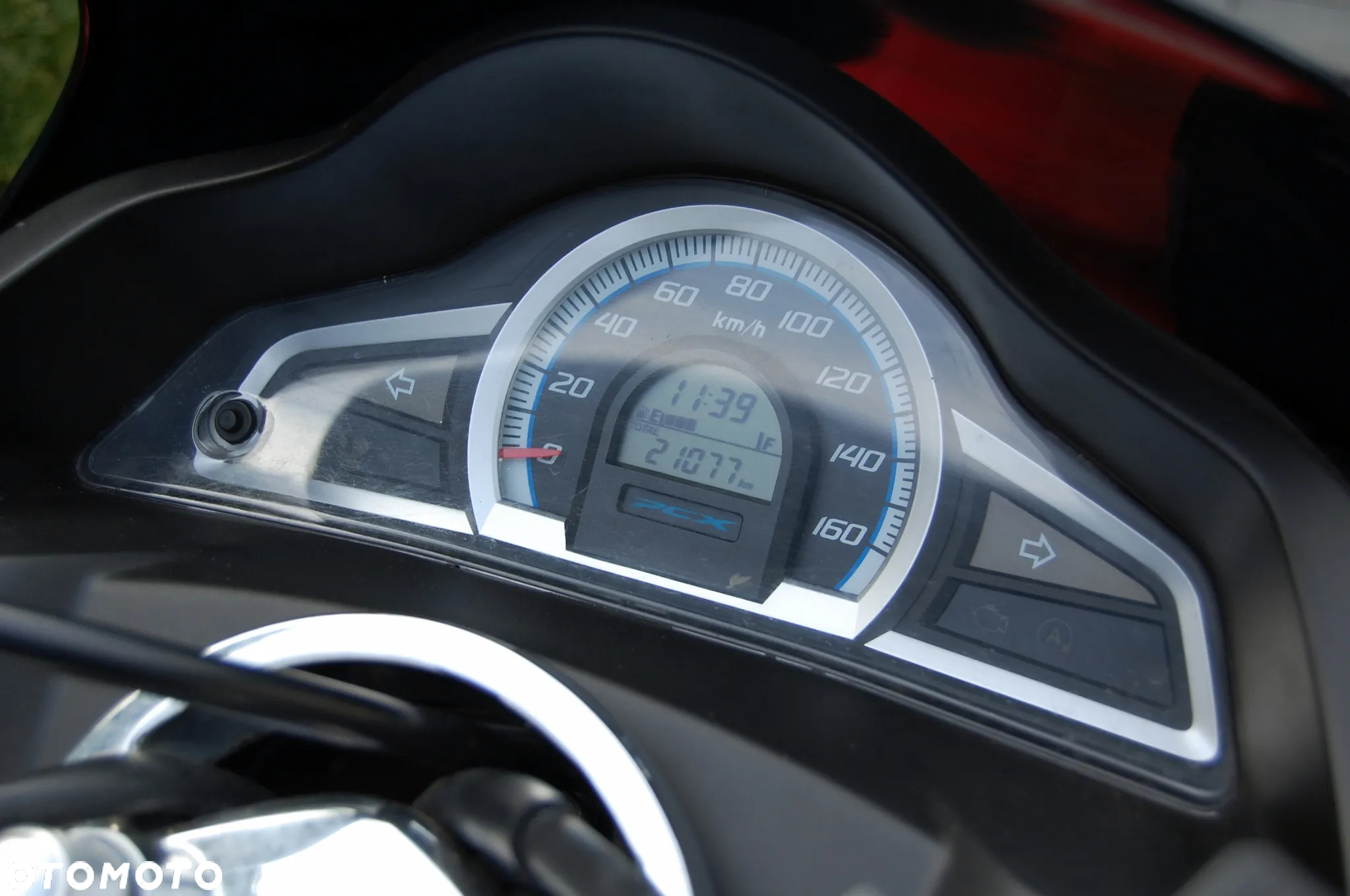 Honda PCX - 10