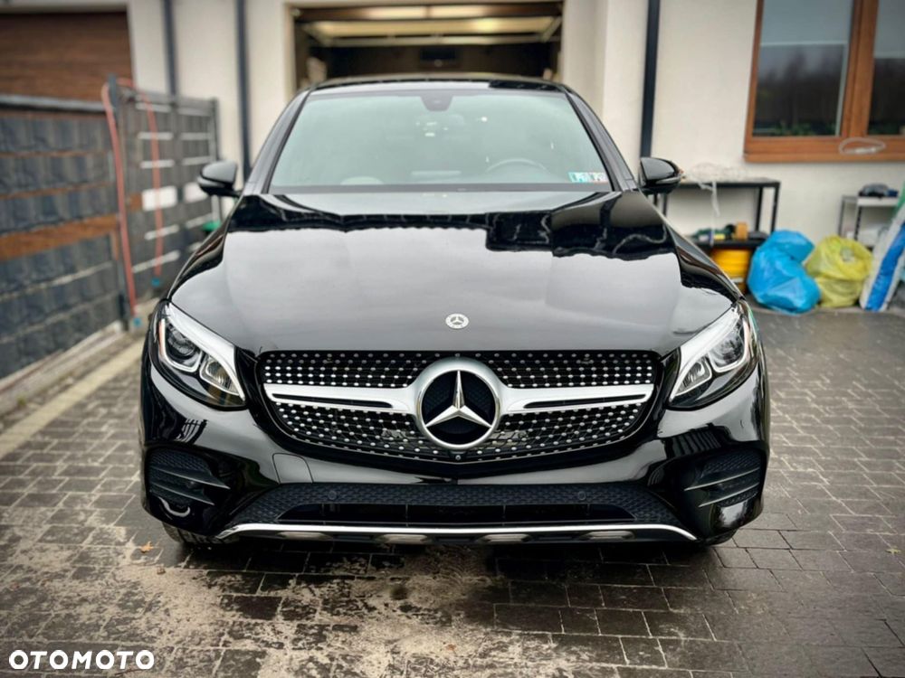 Mercedes-Benz GLC 300 4Matic 9G-TRONIC - 1