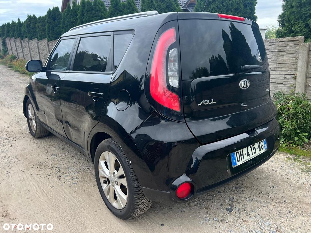 Kia Soul 1.6 CRDI XL - 13
