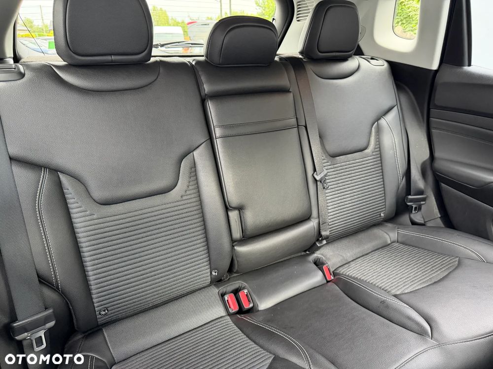 Jeep Compass 1.5 T4 mHEV Limited FWD S&S DCT - 25