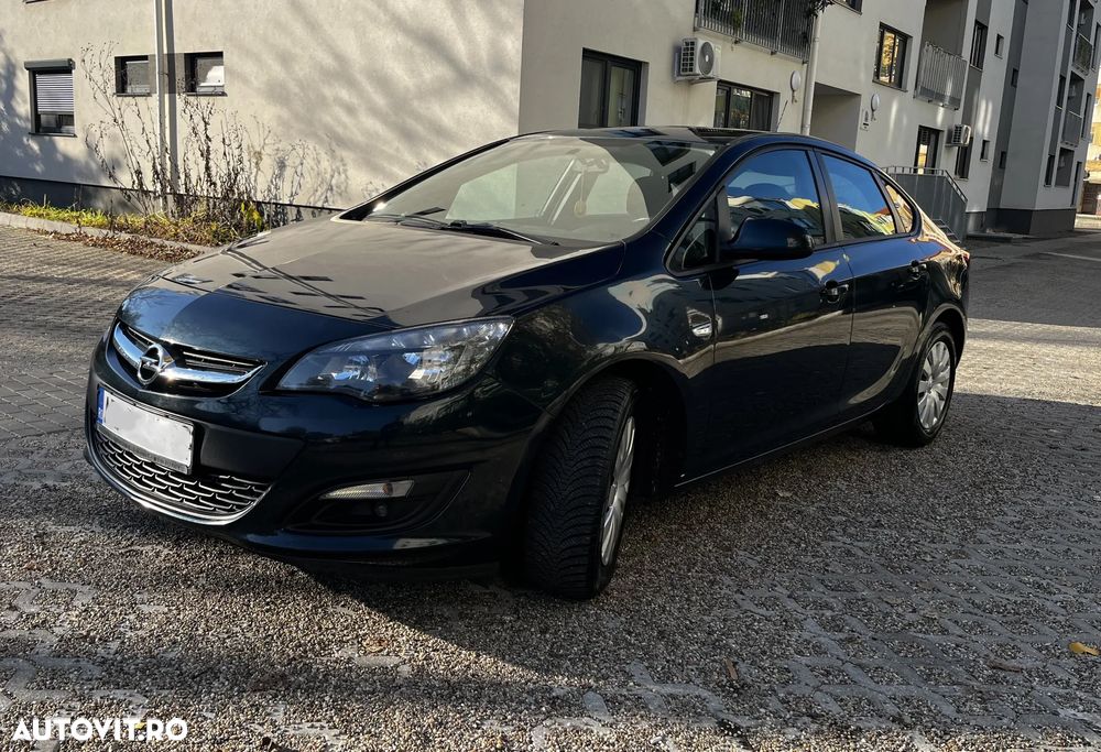 Opel Astra - 1