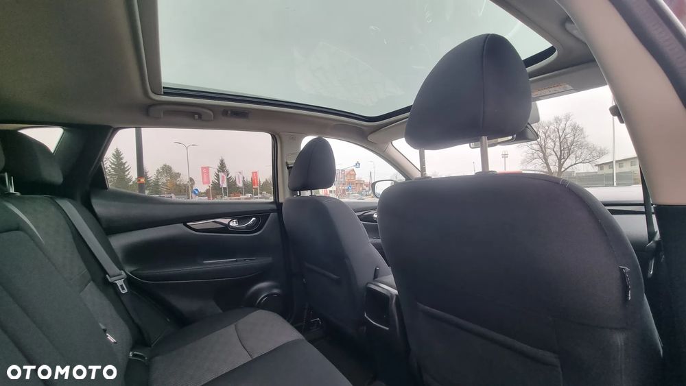 Nissan Qashqai 1.2 DIG-T Tekna EU6 - 24