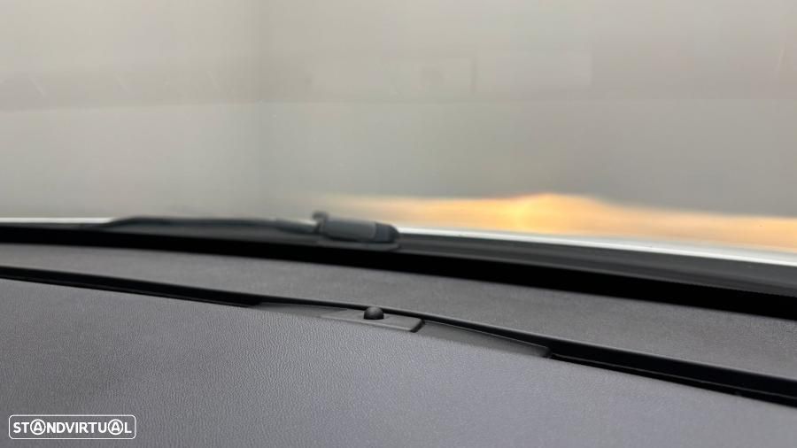 Peugeot 2008 1.2 PureTech GT Line - 25