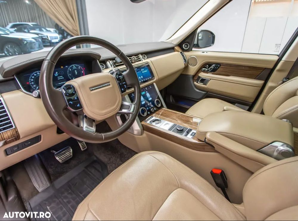 Land Rover Range Rover Vogue - 16