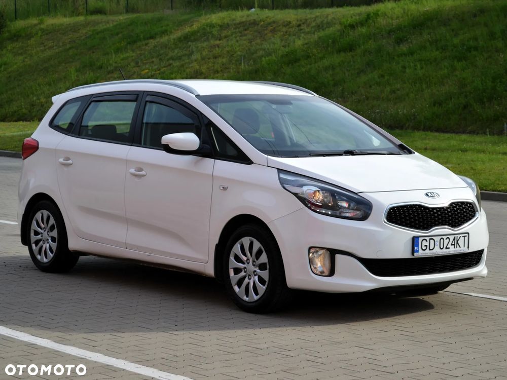 Kia Carens 1.6 GDI L - 3