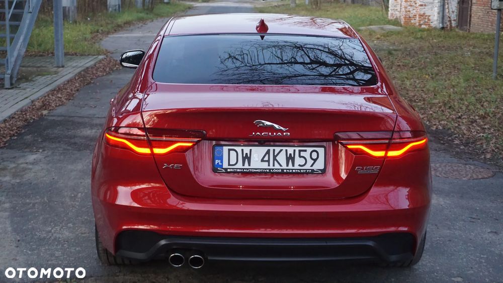 Jaguar XE 2.0 D180 S - 5