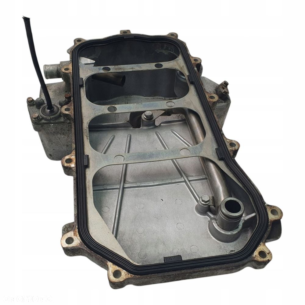 MISKA OLEJOWA oleju Mitsubishi Fuso Canter 3.0 D 504334297 - 6
