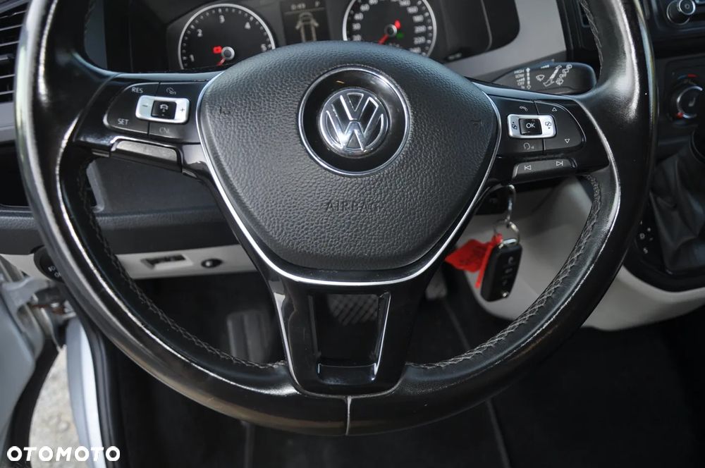 Volkswagen Transporter - 27