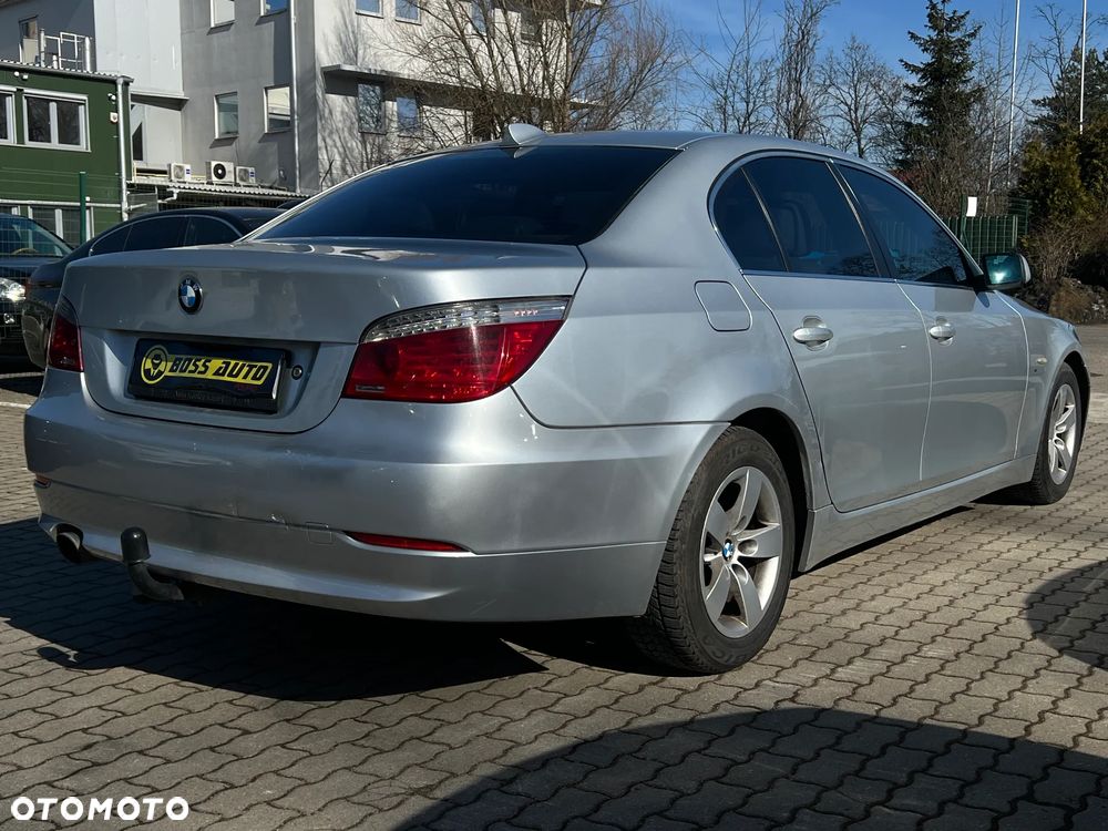BMW Seria 5 520d - 8