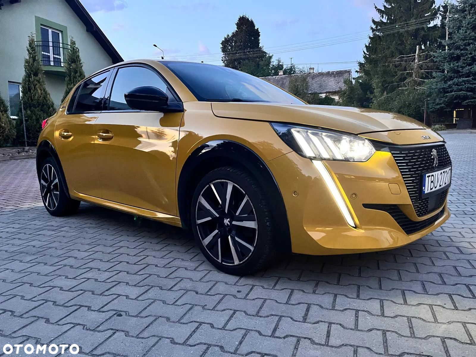 Peugeot 208 1.2 PureTech GT Line S&S EAT8 - 6