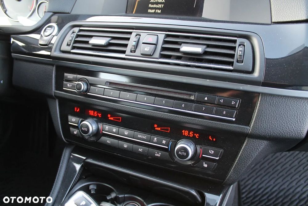 BMW Seria 5 520d - 26
