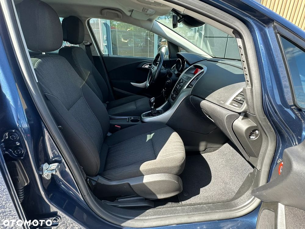 Opel Astra 1.7 CDTI DPF ecoFLEX TourerStart/Stop 150 Jahre - 32