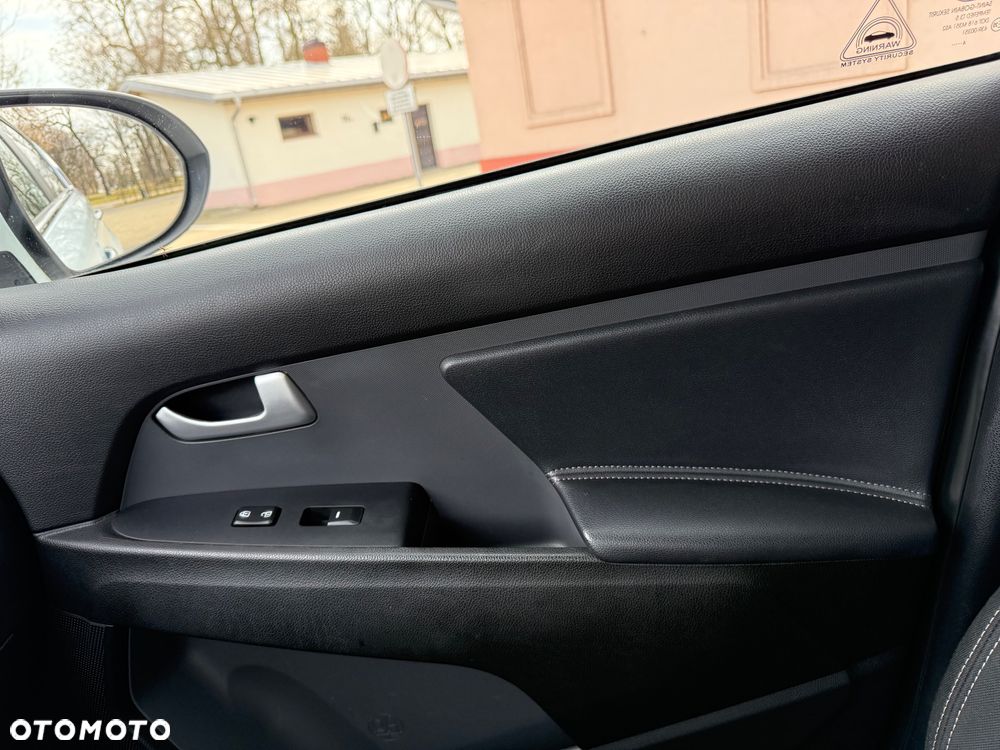 Kia Sportage 2.0 CVVT 4WD Spirit - 20