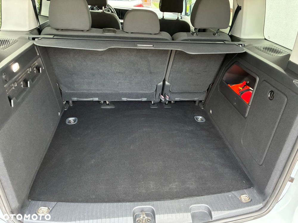 Ford Tourneo Connect 2.0 EcoBlue Titanium - 31