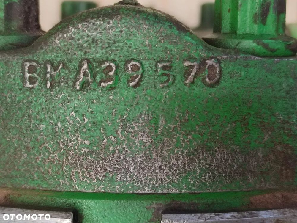 Wał napędowy Półoś RE574236 RE308018 John Deere 8420 - 9