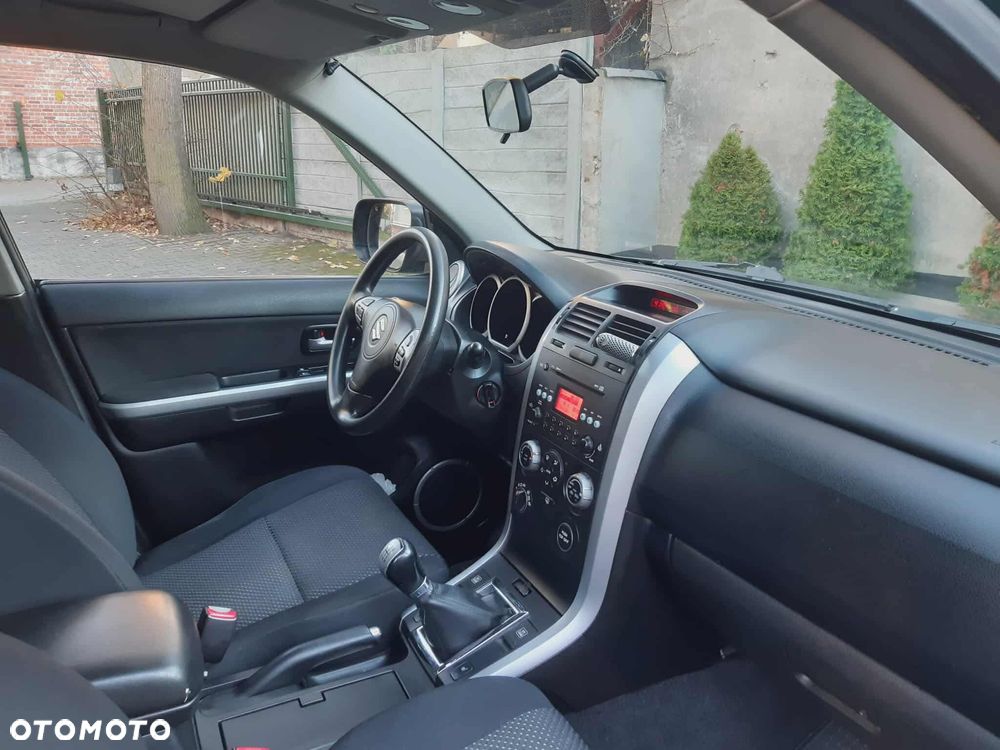 Suzuki Grand Vitara - 6