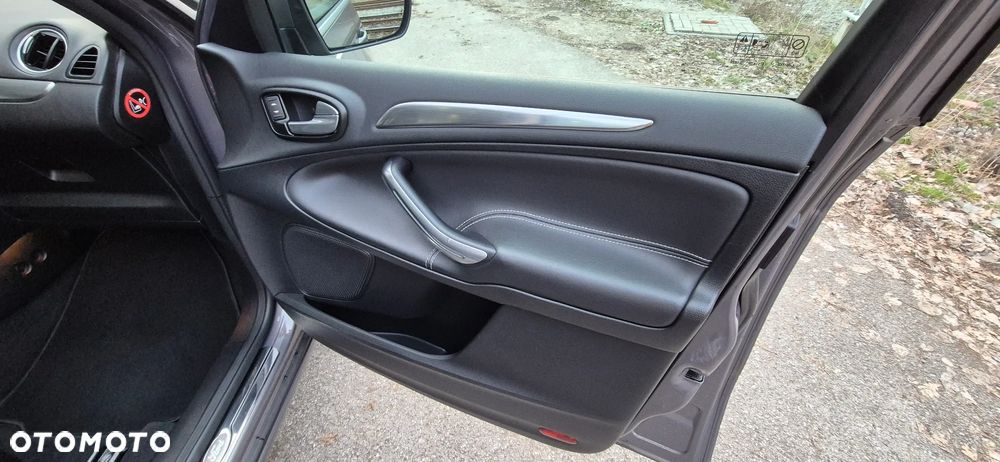 Ford S-Max 2.2 TDCi DPF Durashift-6-tronic Titanium - 17