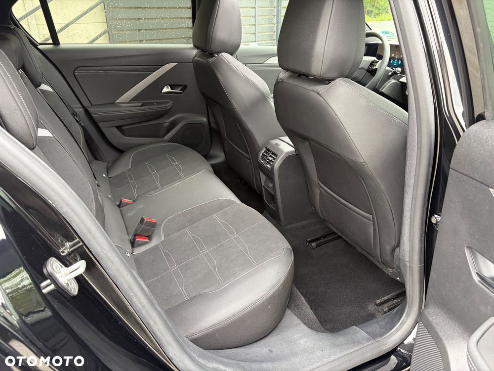 Opel Astra 1.2 Turbo Automatik GS Line - 35