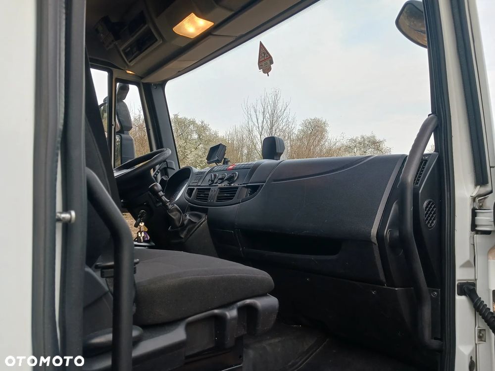 Iveco EUROCARGO 140E19 E6 2016r Izoterma Chłodnia Mroźnia agregat 230V Winda Carrier SUPRA 850 - 28