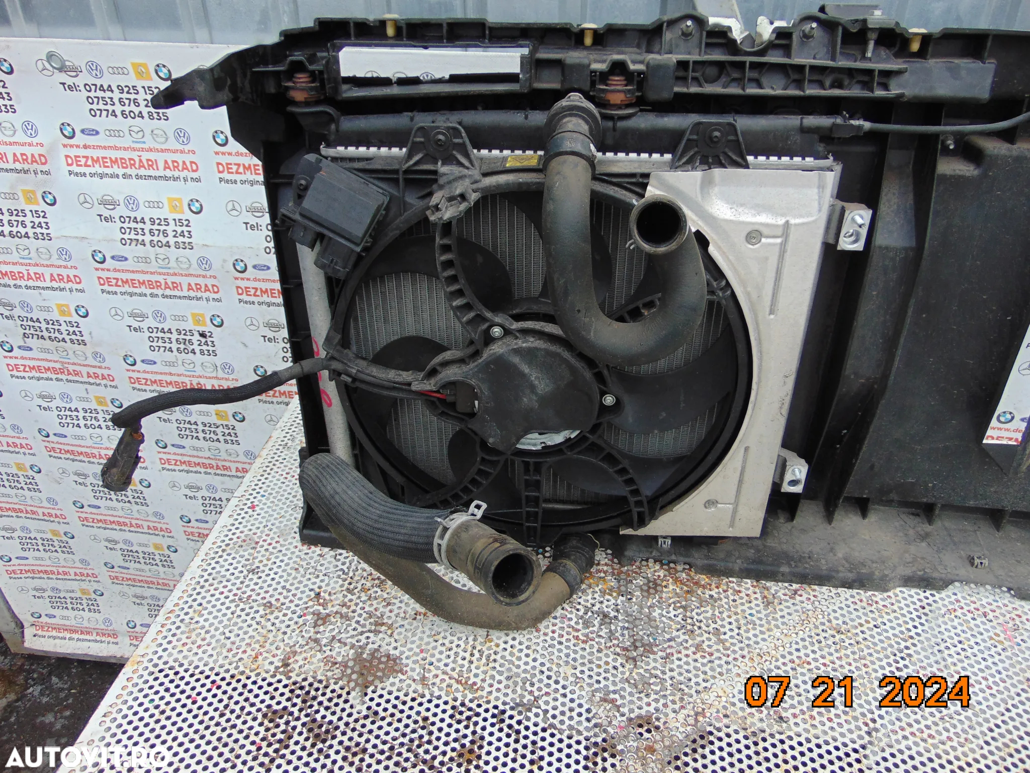 Trager Peugeot 208 dupa 2019 set radiatoare ventilator armatura bara fata radiator - 7