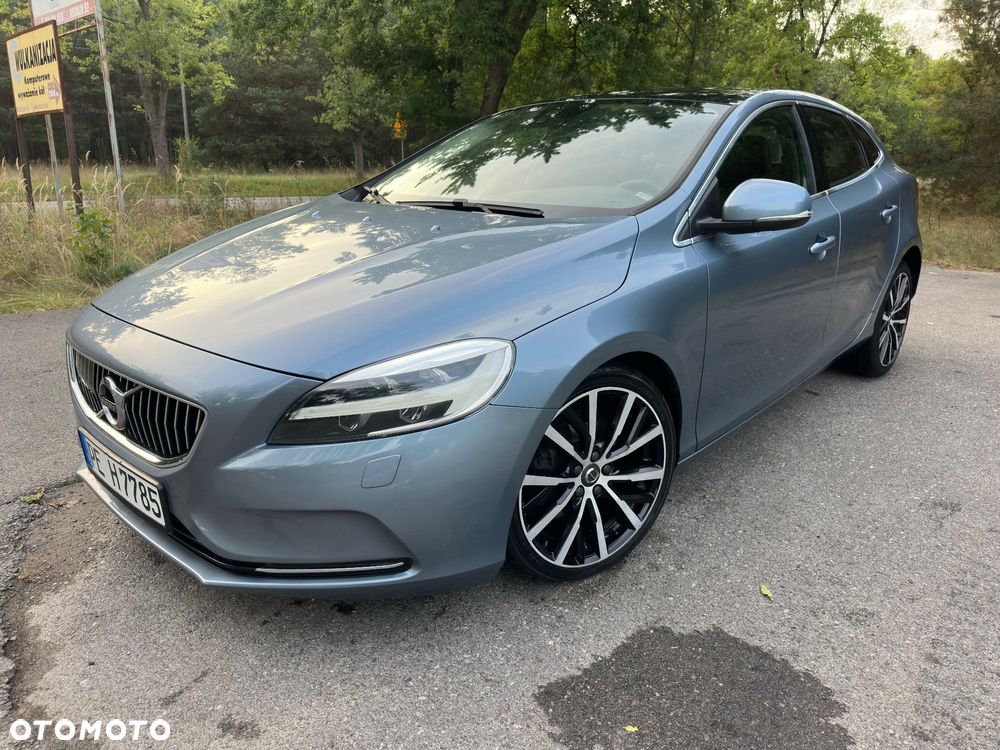 Volvo V40 - 1