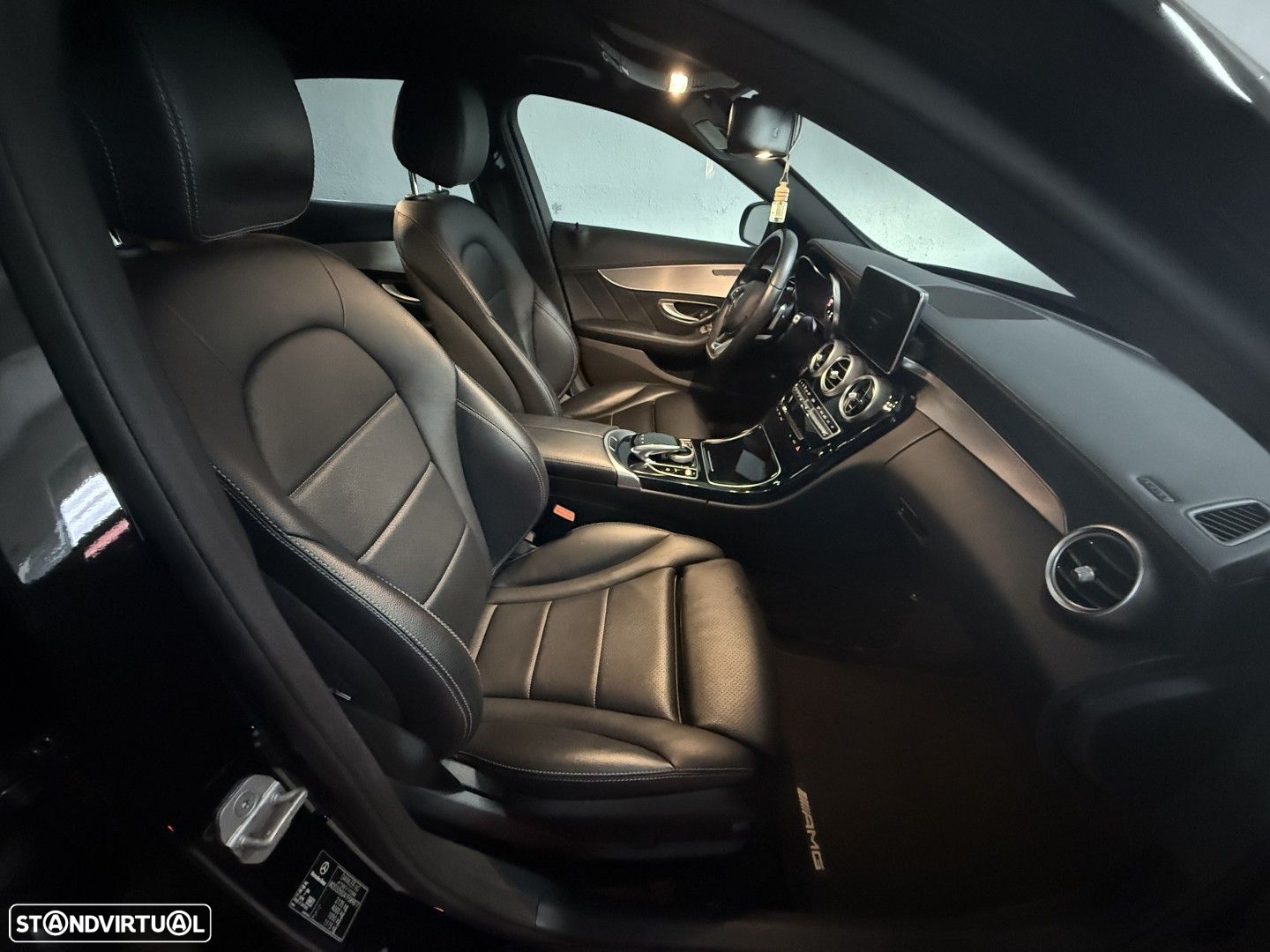 Mercedes-Benz C 220 (BlueTEC) d 7G-TRONIC AMG Line - 11