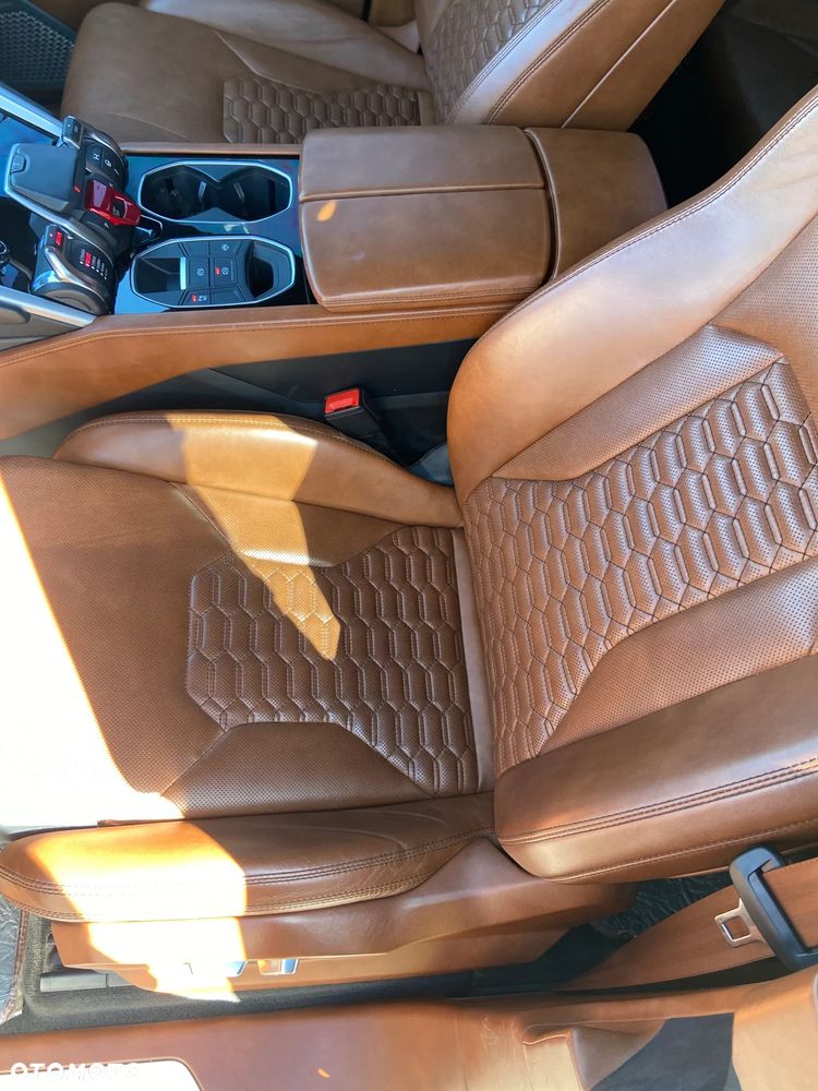Lamborghini Urus - 5