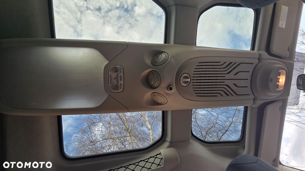 Citroën Berlingo VTi 120 Multispace Exclusive - 24