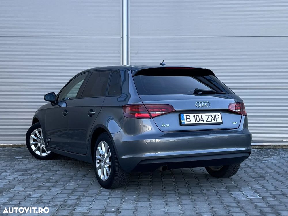 Audi A3 1.6 TDI clean Stronic Ambition - 4