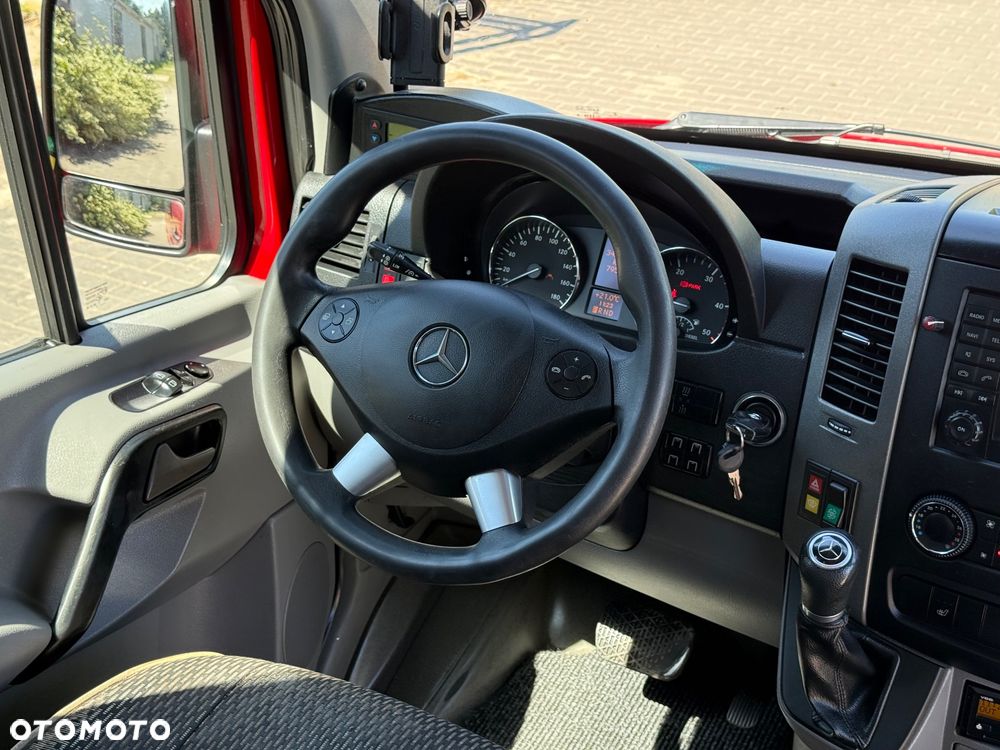 Mercedes-Benz SPRINTER 516 CITY - 28