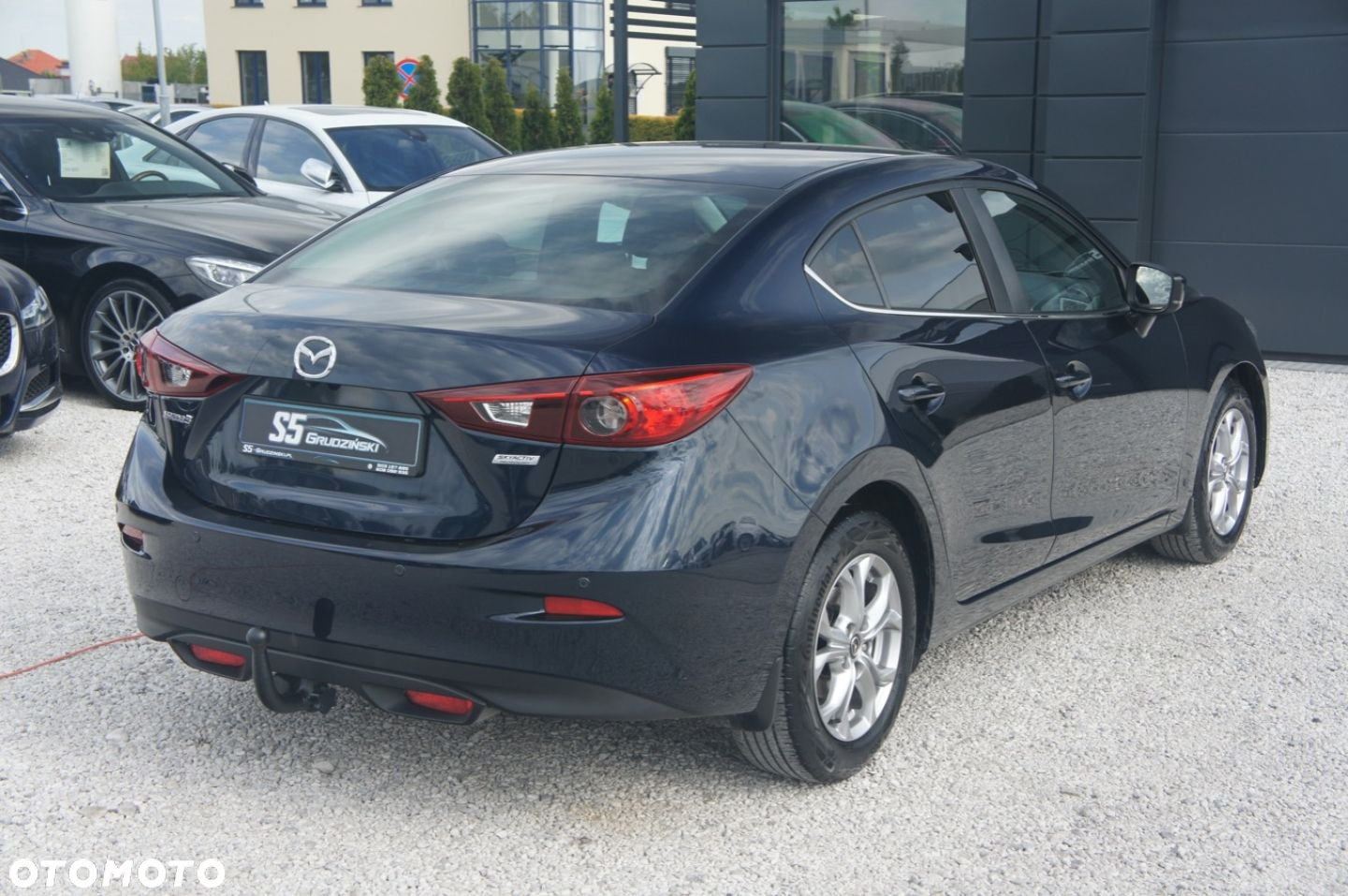 Mazda 3 - 5